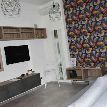 Ithaki -elegant Apartment-free Parking- Free Wi-fi