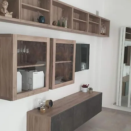 Ithaki -elegant Apartment-free Parking- Free Wi-fi Lägenhet Milano