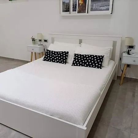 Ithaki -elegant Apartment-free Parking- Free Wi-fi Lägenhet Milano